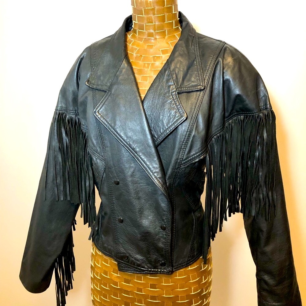 Vintage 70’s Cropped Leather Fringed Jacket - Picture 5 of 17